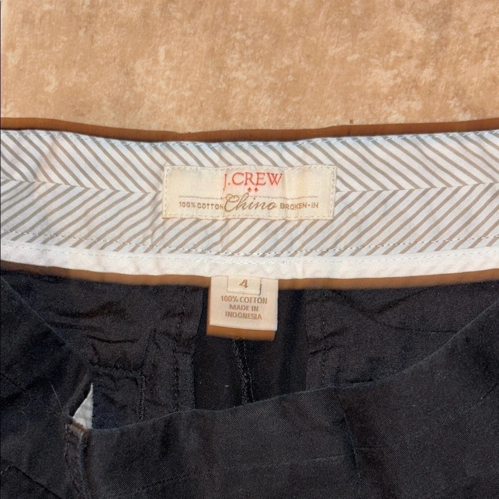 J. Crew Black chino Shorts 100% cotton size 4